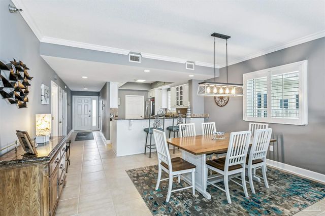 8525 Gulf Blvd 101, Navarre Beach, FL 32566