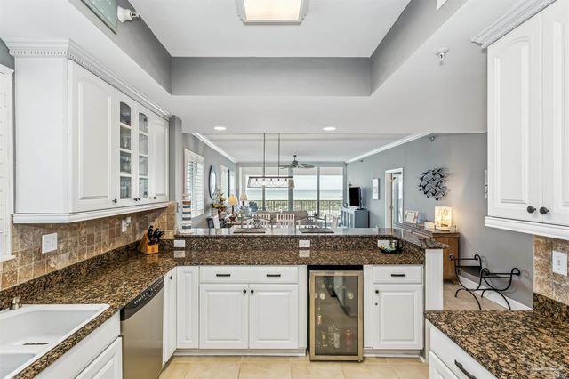 8525 Gulf Blvd 101, Navarre Beach, FL 32566