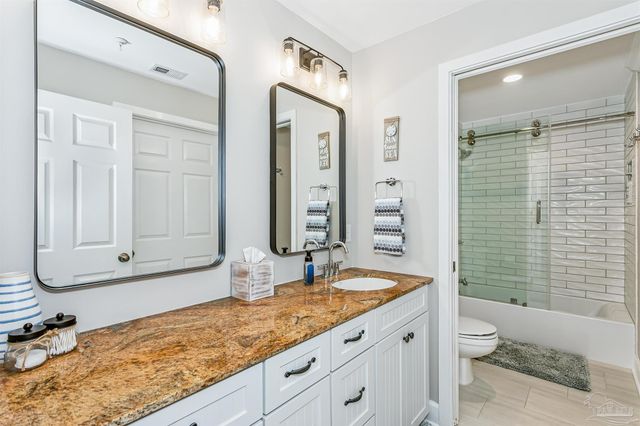 8525 Gulf Blvd 101, Navarre Beach, FL 32566