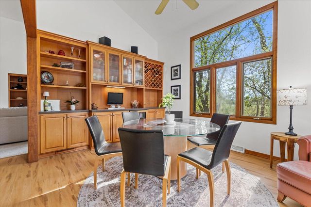 4319 Wood Duck WAY, Racine, WI 53403