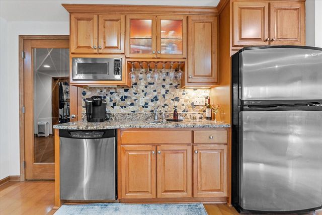 4319 Wood Duck WAY, Racine, WI 53403