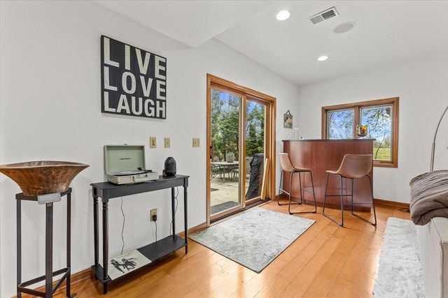 4319 Wood Duck WAY, Racine, WI 53403