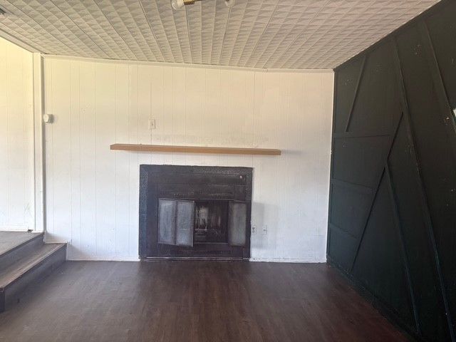 1107 W Archer Street, Jacksboro, TX 76458