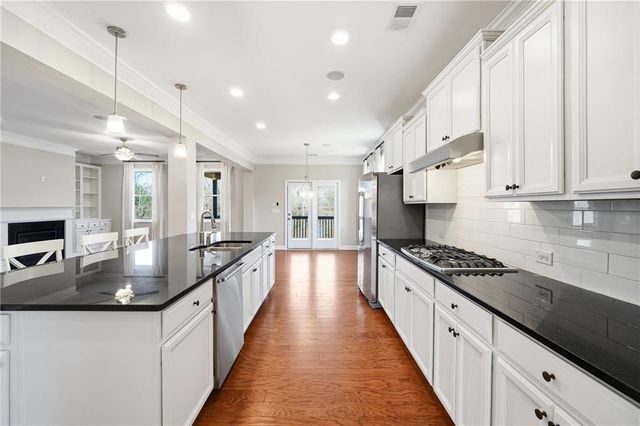 2330 Cheatham Creek Court, Cumming, GA 30040