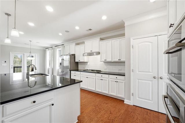 2330 Cheatham Creek Court, Cumming, GA 30040