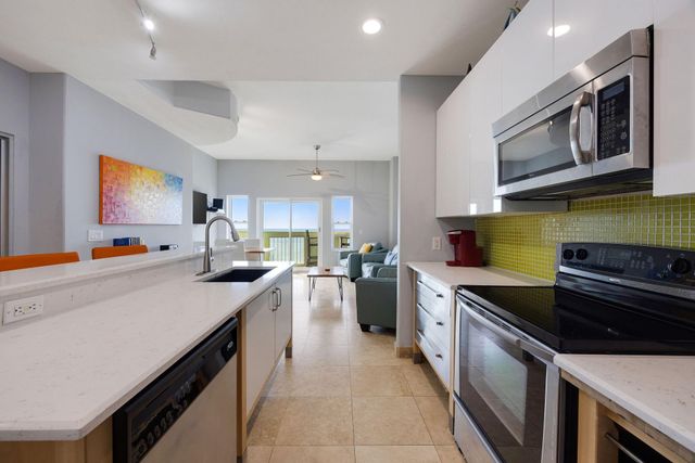 9420 Seawall Boulevard 903, Galveston, TX 77554