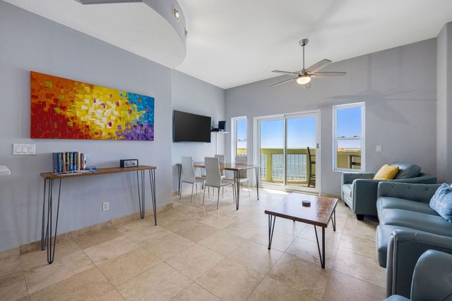 9420 Seawall Boulevard 903, Galveston, TX 77554