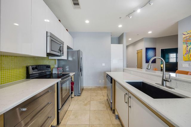 9420 Seawall Boulevard 903, Galveston, TX 77554