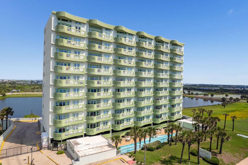 9420 Seawall Boulevard 903, Galveston, TX 77554
