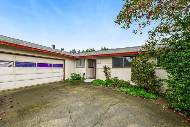 5864 Walnut Drive, Cutten, CA 95503