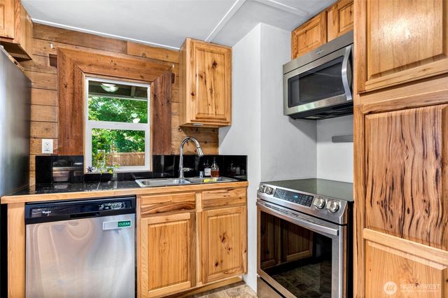 5000 Lakewood Road, Stanwood, WA 98292
