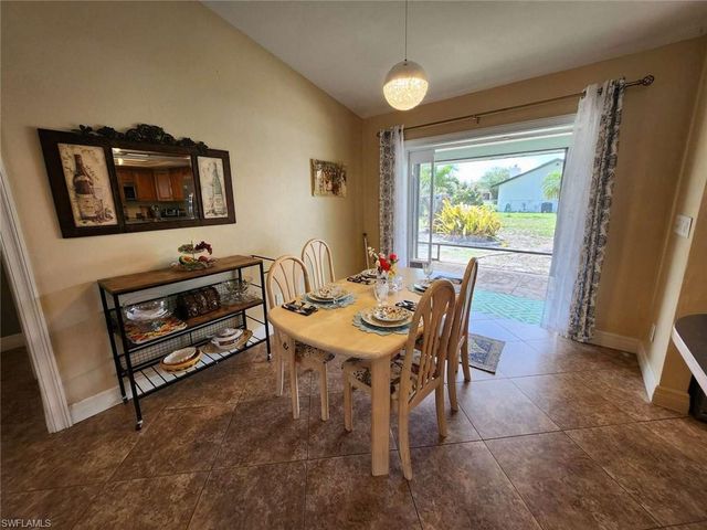 1924 Bolado PKWY, Cape Coral, FL 33990