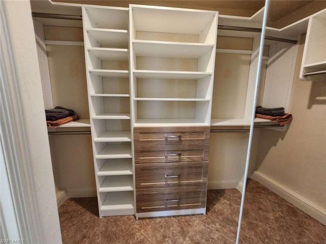 1924 Bolado PKWY, Cape Coral, FL 33990