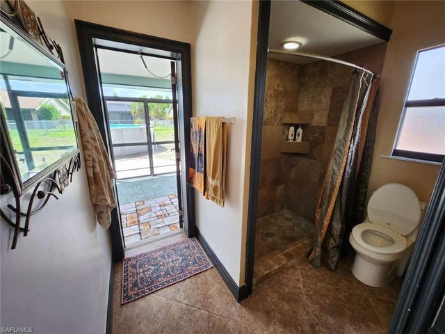 1924 Bolado PKWY, Cape Coral, FL 33990