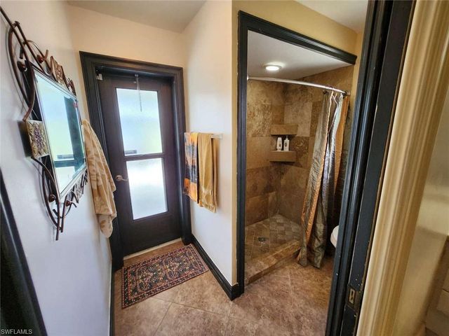 1924 Bolado PKWY, Cape Coral, FL 33990