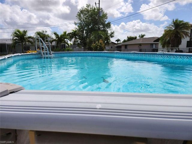 1924 Bolado PKWY, Cape Coral, FL 33990