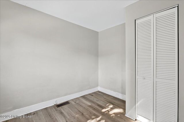 1234 Hull St, Louisville, KY 40204