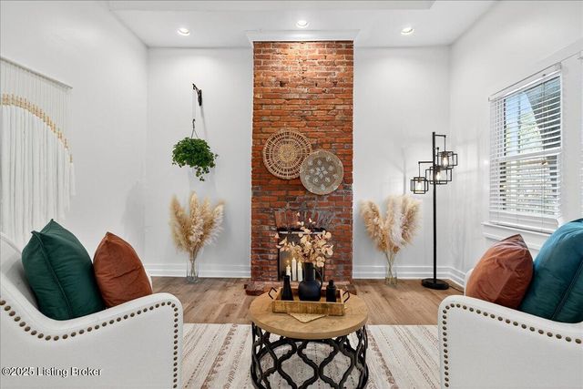 1234 Hull St, Louisville, KY 40204