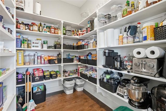 310 S Mesquite Street, Olathe, KS 66061