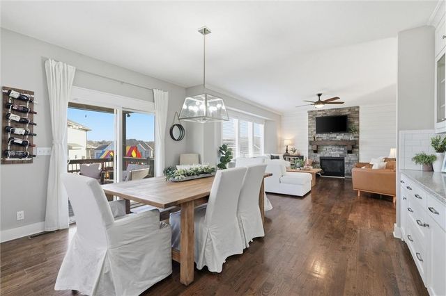 310 S Mesquite Street, Olathe, KS 66061