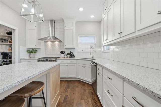 310 S Mesquite Street, Olathe, KS 66061