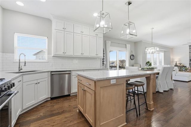 310 S Mesquite Street, Olathe, KS 66061