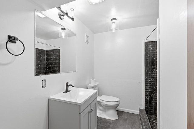 2502-2504 Greenway View, Madison, WI 53713