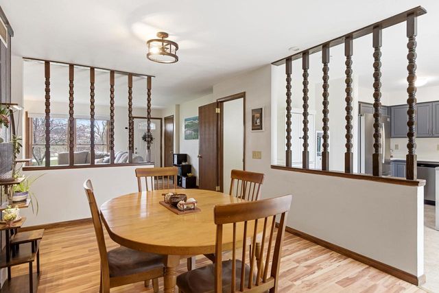 2502-2504 Greenway View, Madison, WI 53713