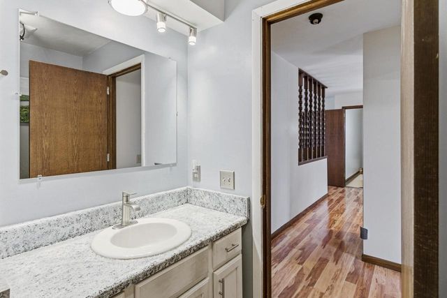 2502-2504 Greenway View, Madison, WI 53713