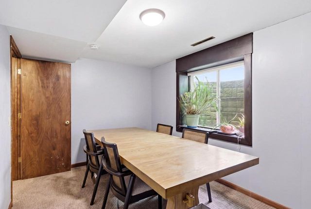 2502-2504 Greenway View, Madison, WI 53713
