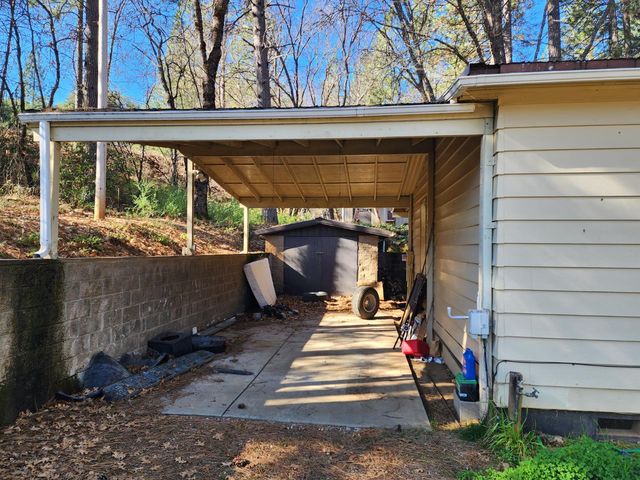 65 S Railroad Flat Rd, Mokelumne Hill, CA 95245