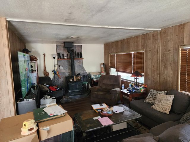 65 S Railroad Flat Rd, Mokelumne Hill, CA 95245