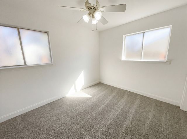 821 E Mission Street, Crowley, TX 76036