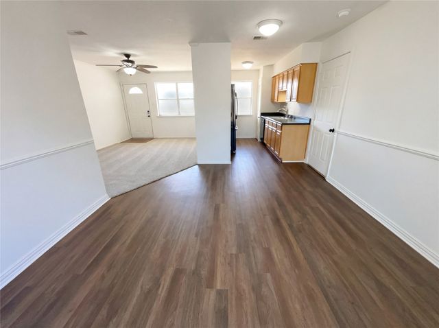 821 E Mission Street, Crowley, TX 76036