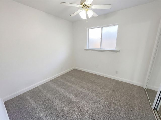 821 E Mission Street, Crowley, TX 76036