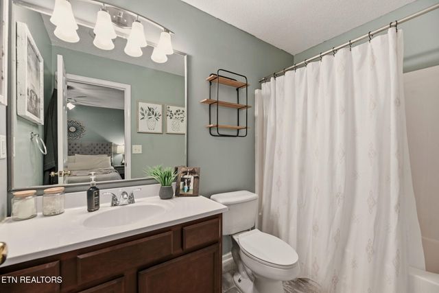 1621 Maple View Way 30E, Knoxville, TN 37918