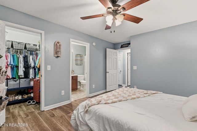 1621 Maple View Way 30E, Knoxville, TN 37918