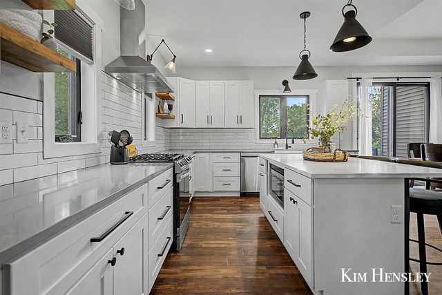 12618 Ridgedale Drive, Allendale, MI 49401
