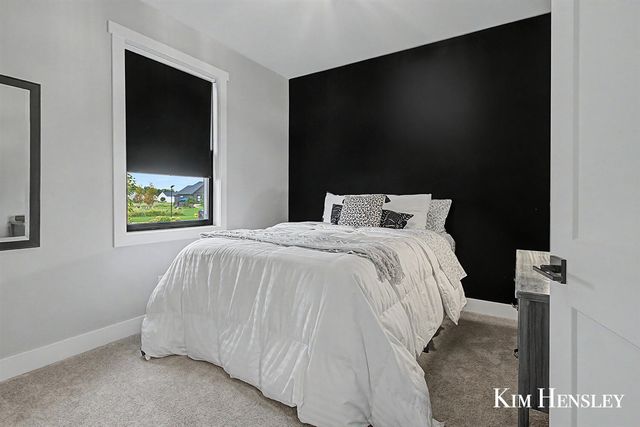 12618 Ridgedale Drive, Allendale, MI 49401