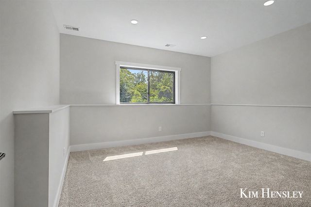 12618 Ridgedale Drive, Allendale, MI 49401