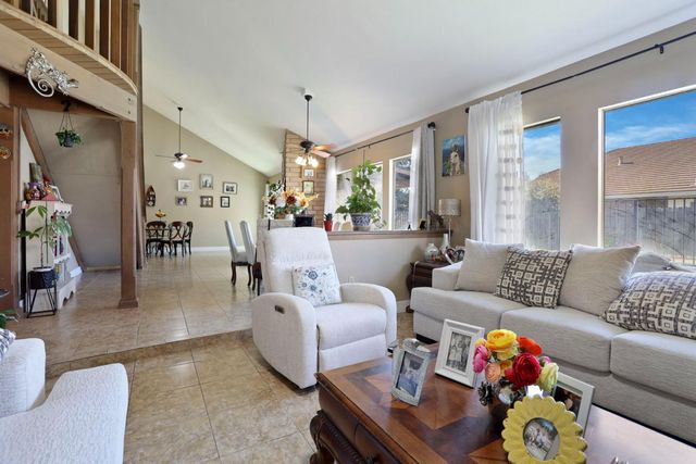 2300 Senimi Cir, Ceres, CA 95307