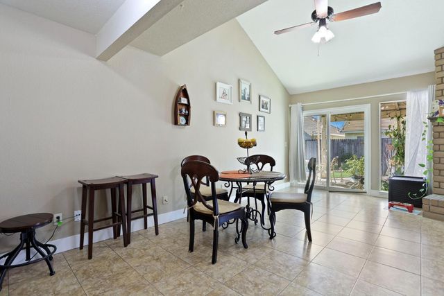 2300 Senimi Cir, Ceres, CA 95307