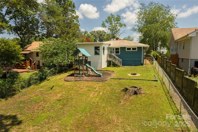 68 Vandalia Avenue, Asheville, NC 28806