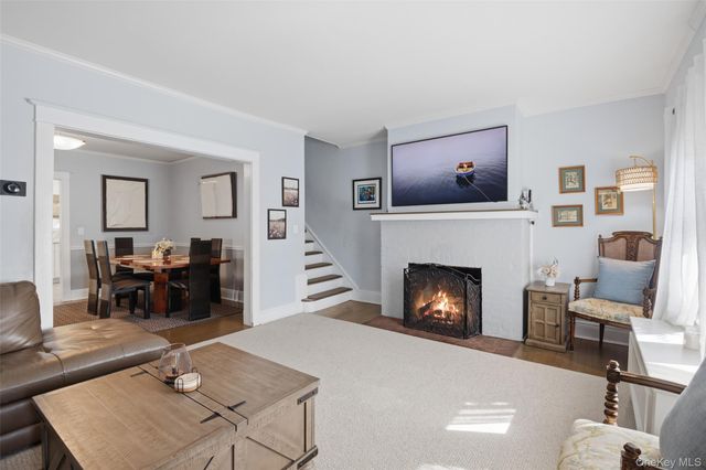 220-222 Carol Avenue, Pelham, NY 10803