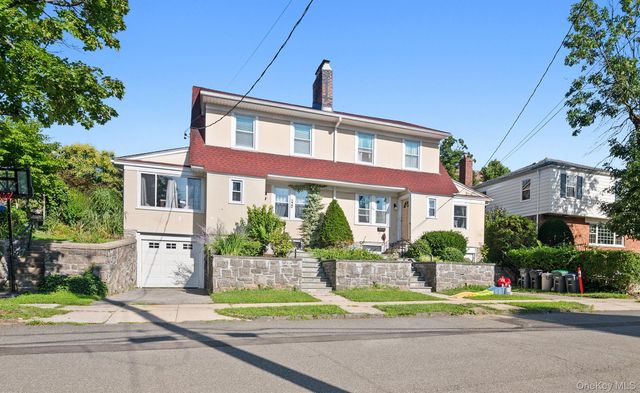 220-222 Carol Avenue, Pelham, NY 10803