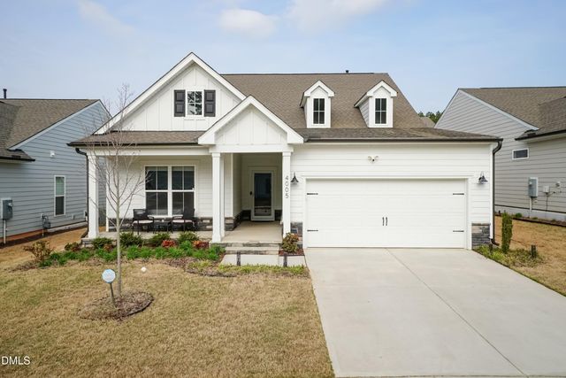 4005 Smith Mountain Drive, Fuquay Varina, NC 27526