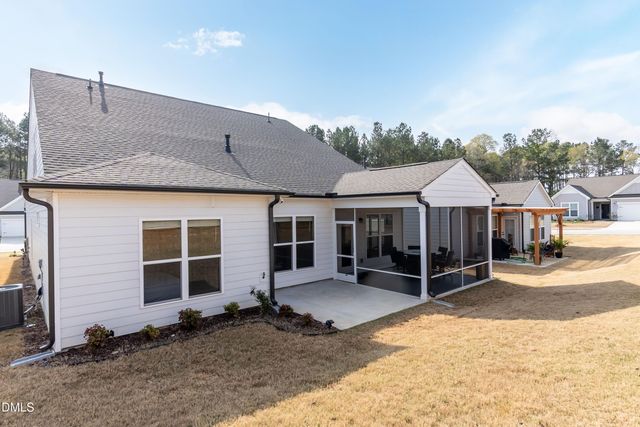 4005 Smith Mountain Drive, Fuquay Varina, NC 27526