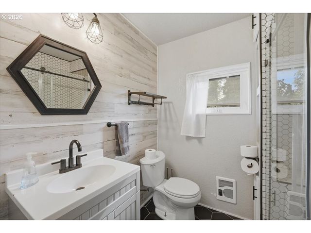 1540 SALEM Ave, Albany, OR 97321
