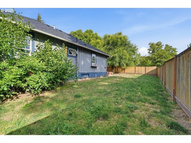 1540 SALEM Ave, Albany, OR 97321