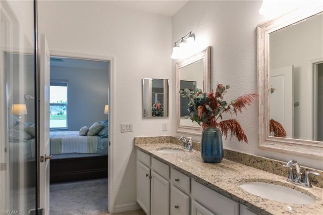 17843 Palmetto Pass LN, Punta Gorda, FL 33982